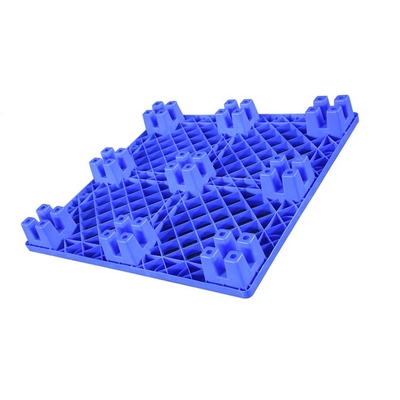 Palettes en plastique empilables de HDPE bleu charge 1100 x 1100 600Kg dynamique pour médical