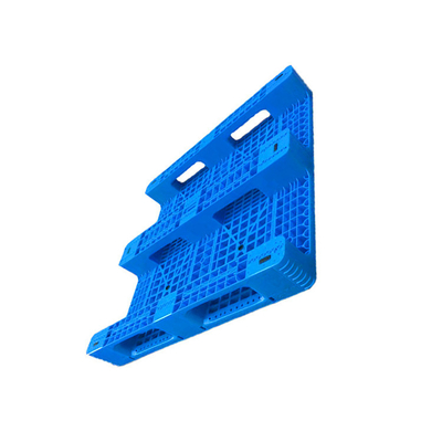 palette en plastique recyclable 43,3 x de la charge 6000Kg statique HDPE 43,3 bleu pour l'usine médicale